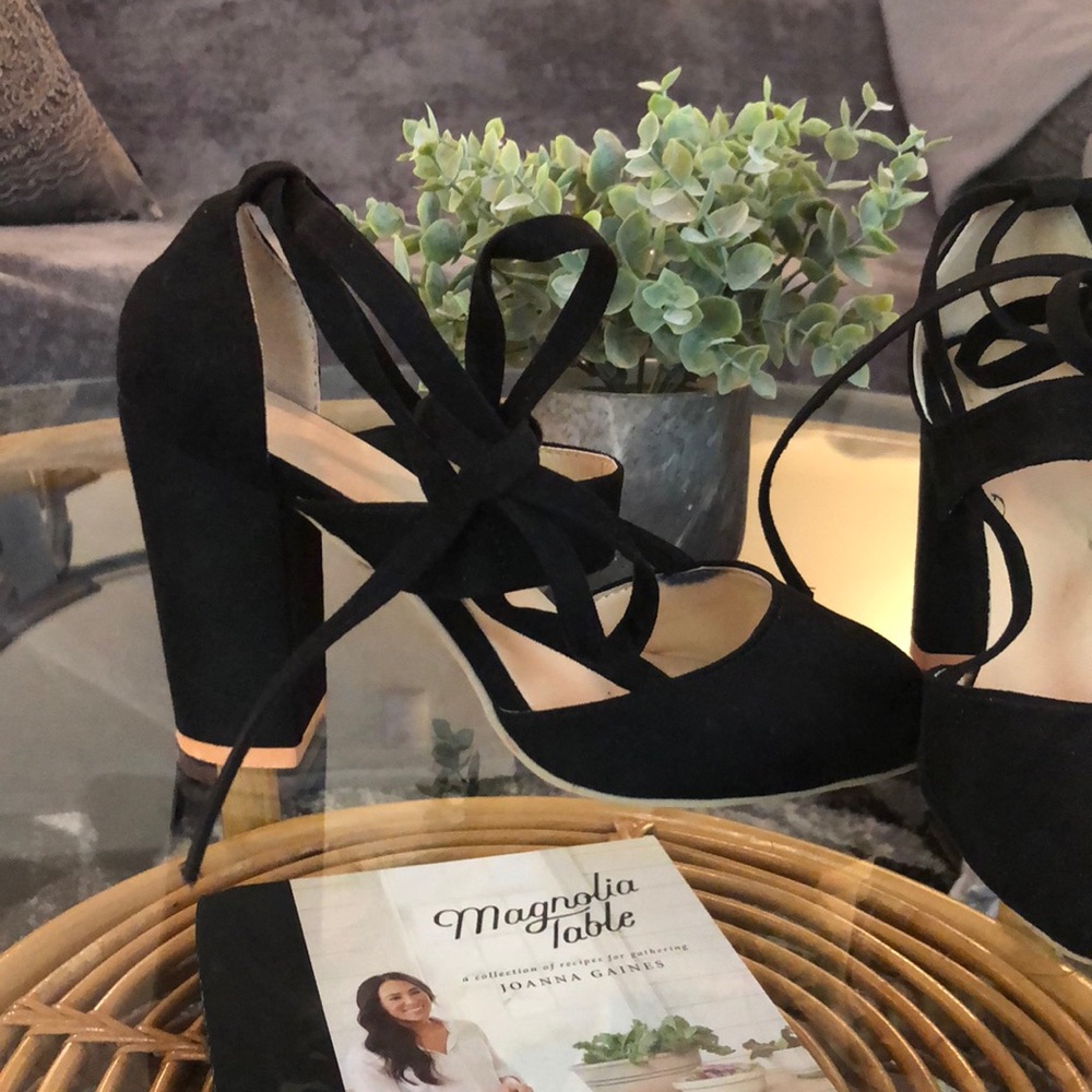 Black Lace up Heels - Picture 3 of 6